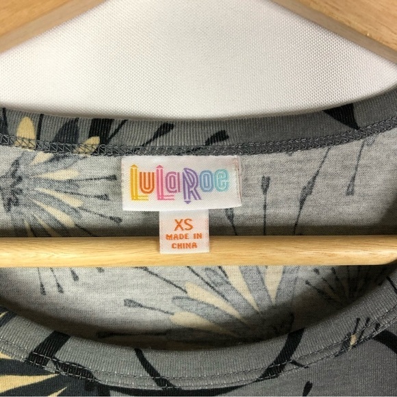 Lularoe Julia Gray Floral Short Sleeve Bodycon Midi Dress XS - Picture 4 of 4